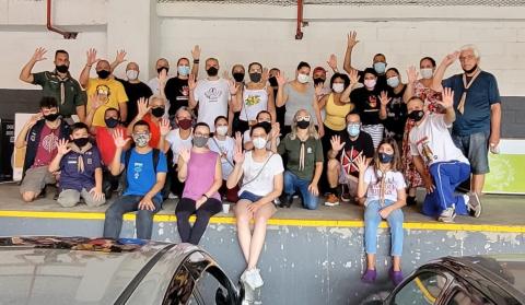 Voluntários da Human Hand recolhem doações alimentos no Golden Shopping em São Bernardo do Campo